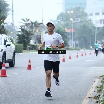 Runner Photo 7263695