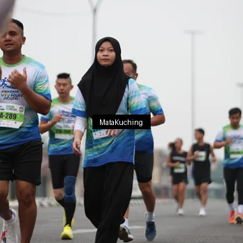 Runner Photo 7263747