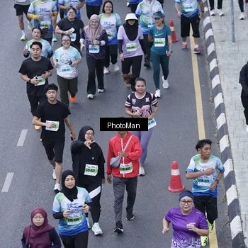 Runner Photo 7263765