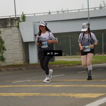 Runner Photo 7263771