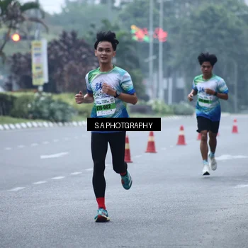 Runner Photo 7264204