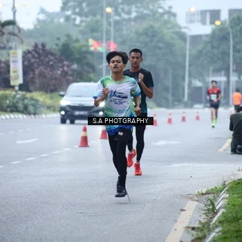 Runner Photo 7264437