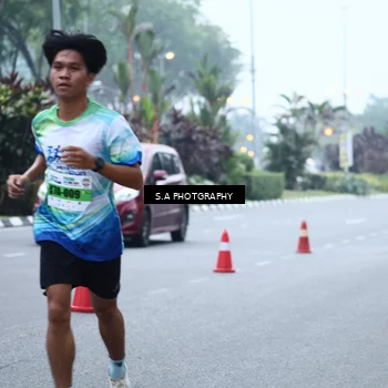 Runner Photo 7264449