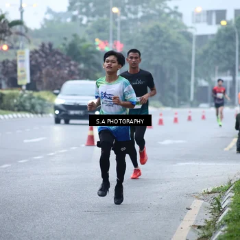Runner Photo 7264541