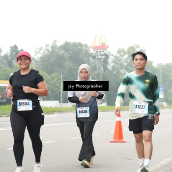 Runner Photo 7264698