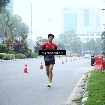 Runner Photo 7264732