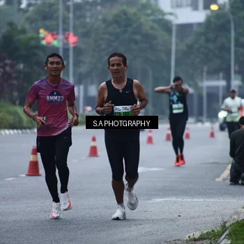 Runner Photo 7264764