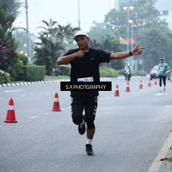 Runner Photo 7265145