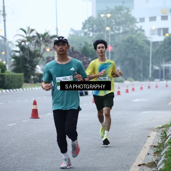 Runner Photo 7265309