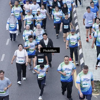 Runner Photo 7265341