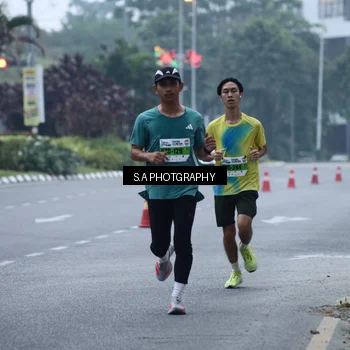 Runner Photo 7265380