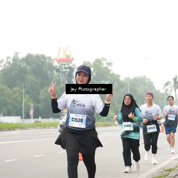 Runner Photo 7265393