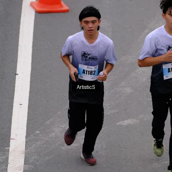 Runner Photo 7265568