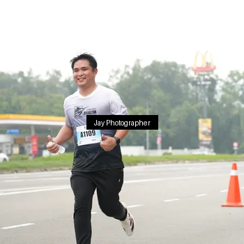 Runner Photo 7265605