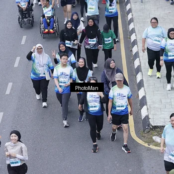 Runner Photo 7265659