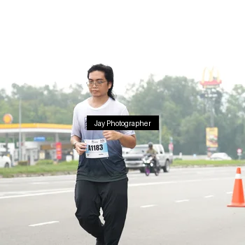 Runner Photo 7265701
