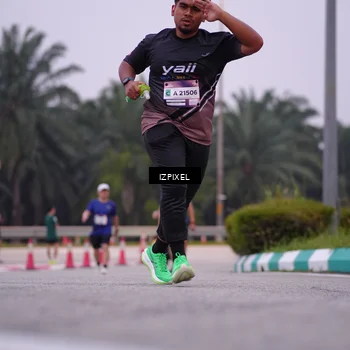 Runner Photo 7265774
