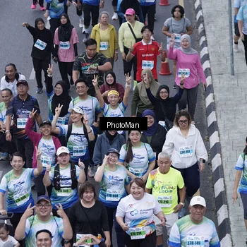 Runner Photo 7265875