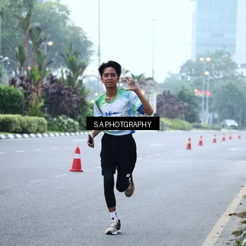Runner Photo 7265906