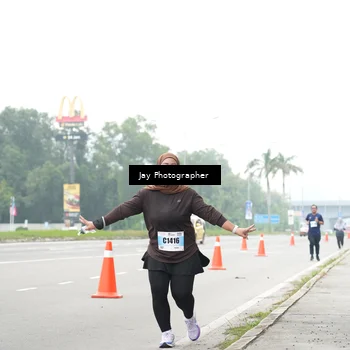 Runner Photo 7265964