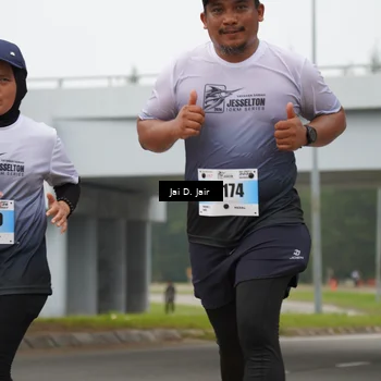 Runner Photo 7265988