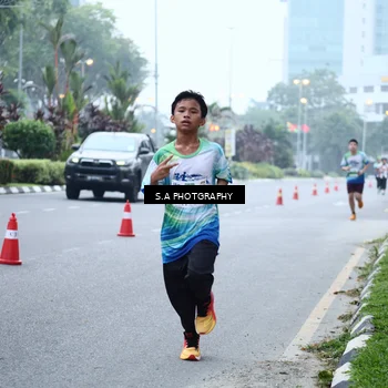 Runner Photo 7266030