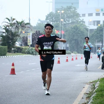 Runner Photo 7266068