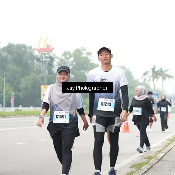 Runner Photo 7266104