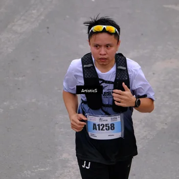 Runner Photo 7266114