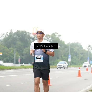 Runner Photo 7266354