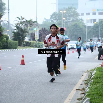 Runner Photo 7266363