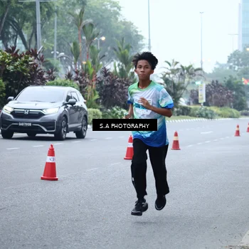 Runner Photo 7266381