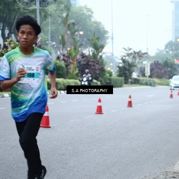 Runner Photo 7266428