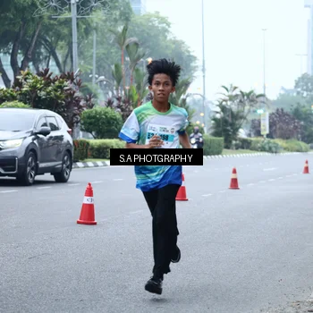 Runner Photo 7266441