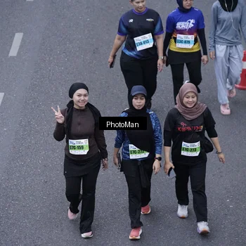 Runner Photo 7266448