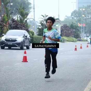 Runner Photo 7266469