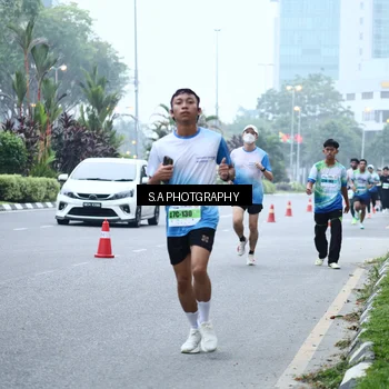 Runner Photo 7266679