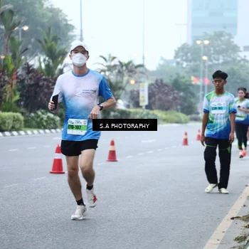 Runner Photo 7266850