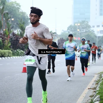 Runner Photo 7266904