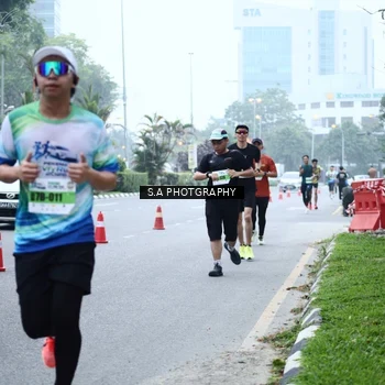 Runner Photo 7267118