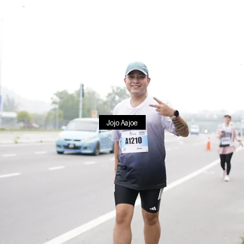 Runner Photo 7267493