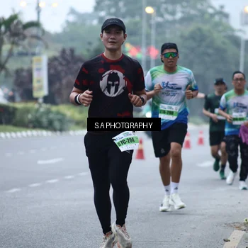 Runner Photo 7267636