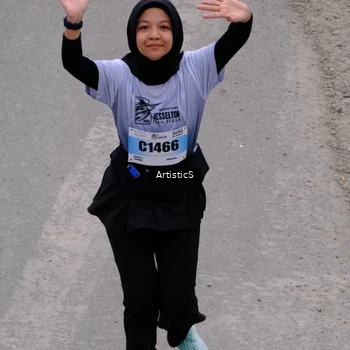 Runner Photo 7267838