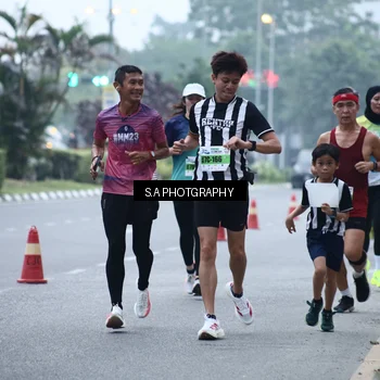 Runner Photo 7267946