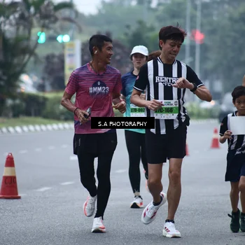 Runner Photo 7267948
