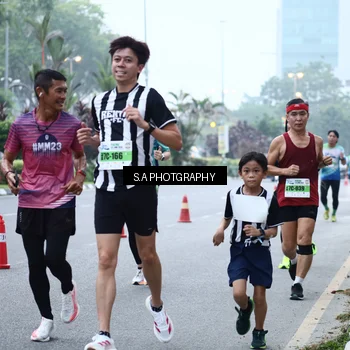 Runner Photo 7268046