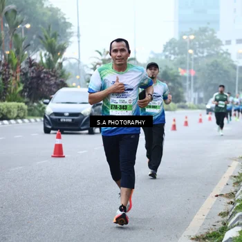 Runner Photo 7268338