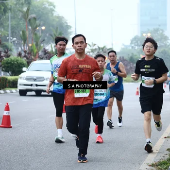 Runner Photo 7268389