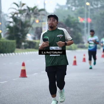 Runner Photo 7268435