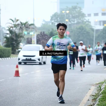 Runner Photo 7268869